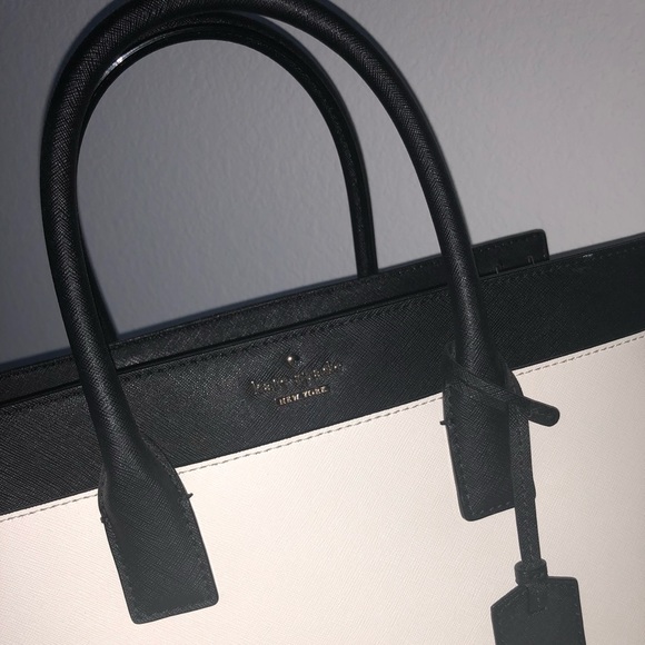 Kate Spade Purse - Picture 2 of 5